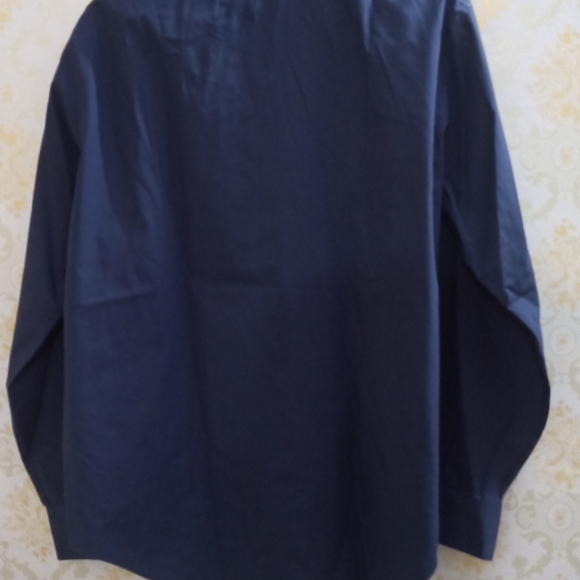 Calvin Klein - Picture 3 of 4